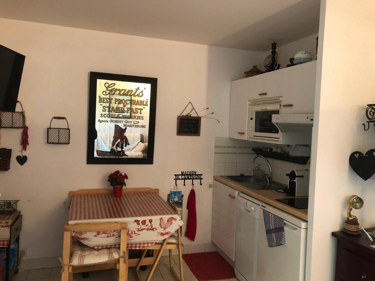 Studio En Rez De Jardin -"Le Petit Nid" A Trouville Zewnętrze zdjęcie