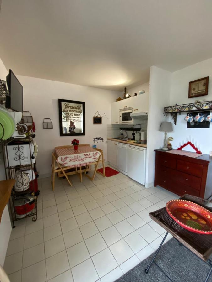 Studio En Rez De Jardin -"Le Petit Nid" A Trouville Zewnętrze zdjęcie