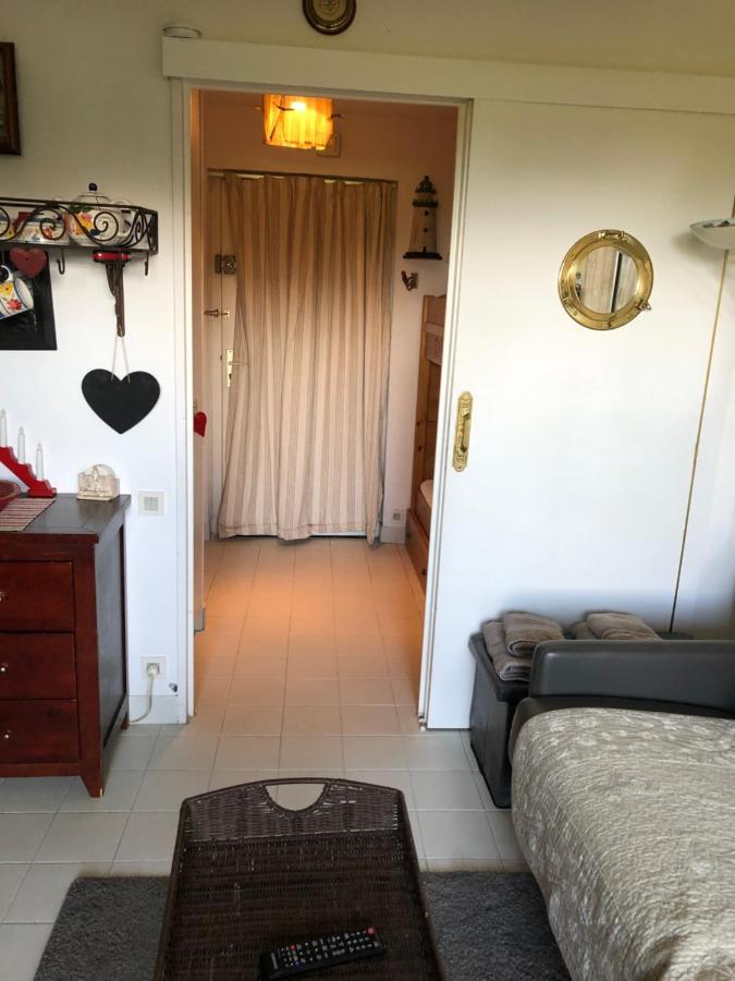 Studio En Rez De Jardin -"Le Petit Nid" A Trouville Zewnętrze zdjęcie