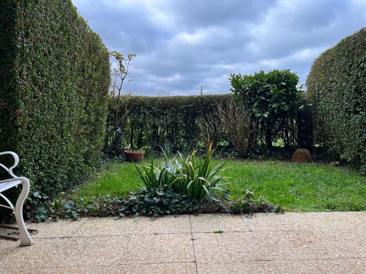 Studio En Rez De Jardin -"Le Petit Nid" A Trouville Zewnętrze zdjęcie