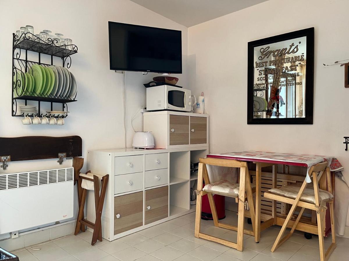 Studio En Rez De Jardin -"Le Petit Nid" A Trouville Zewnętrze zdjęcie